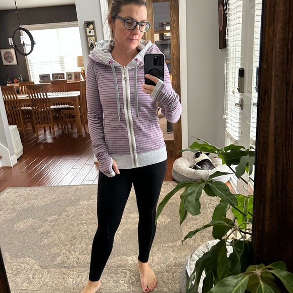 Lululemon reversible zip up hoodie Grey/ magenta stripes size 6 - Picture 6 of 7